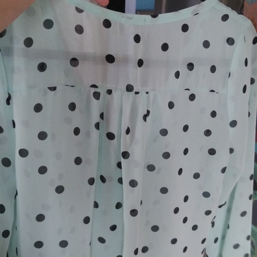 Women's Polka Dot Blouse Size Med Charlotte Russe - Picture 5 of 6